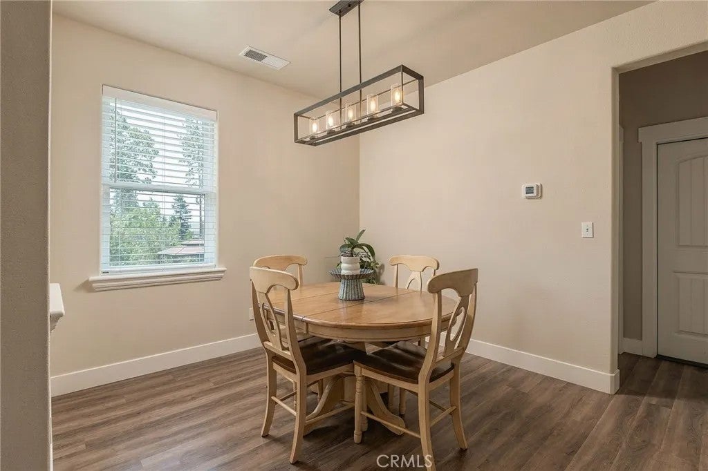 1428 Powell Lane