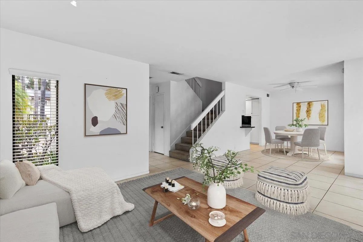 5850 Menorca Dr