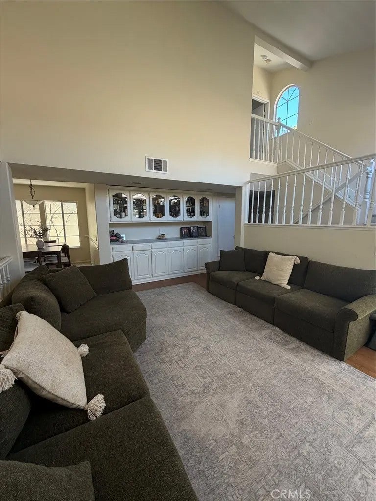 30612 HOLLYBERRY Lane