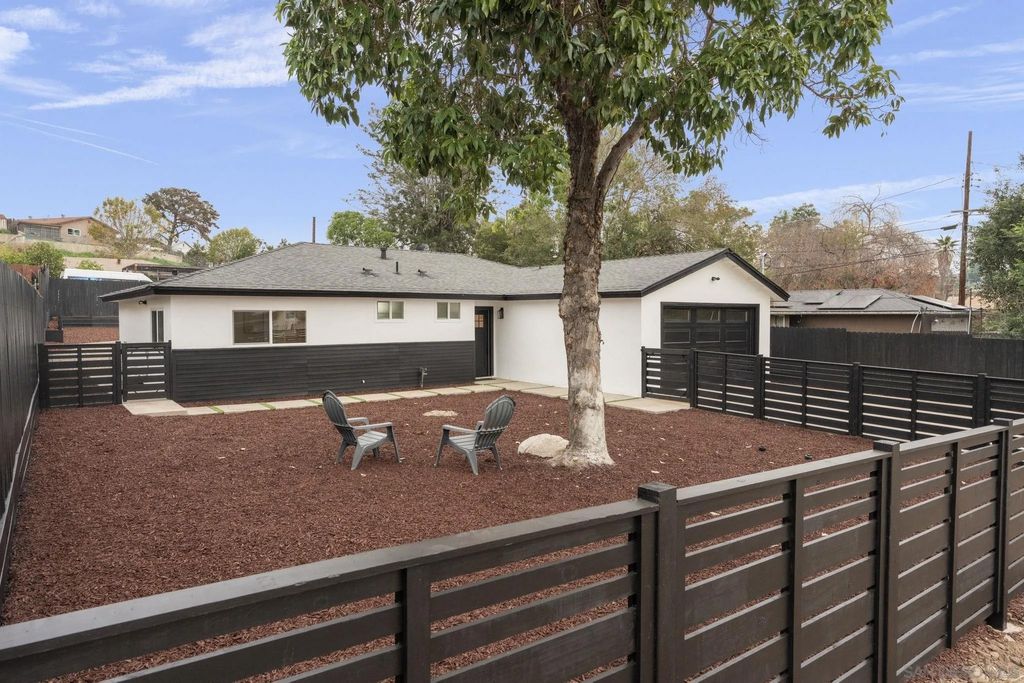 Photo of 1519 Arthur Neal Ct, Lemon Grove, CA 91945 (MLS # 260001743)