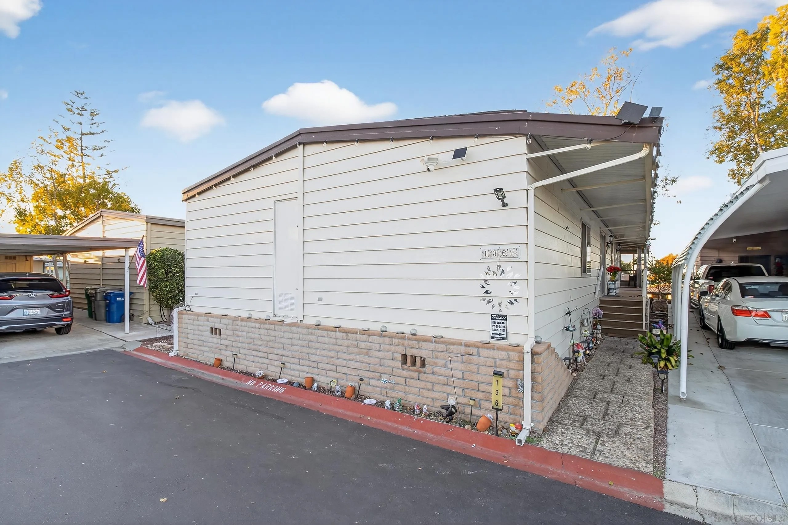 3340 Del Sol Blvd SPC 136