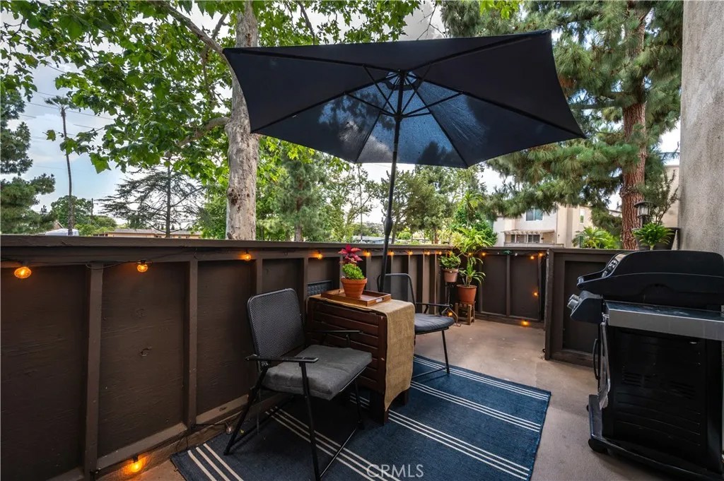 1410 Cabrillo Park