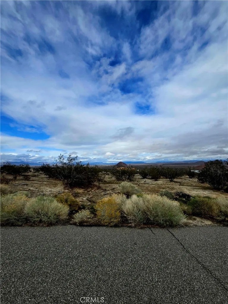 1 Twinn Buttes Avenue