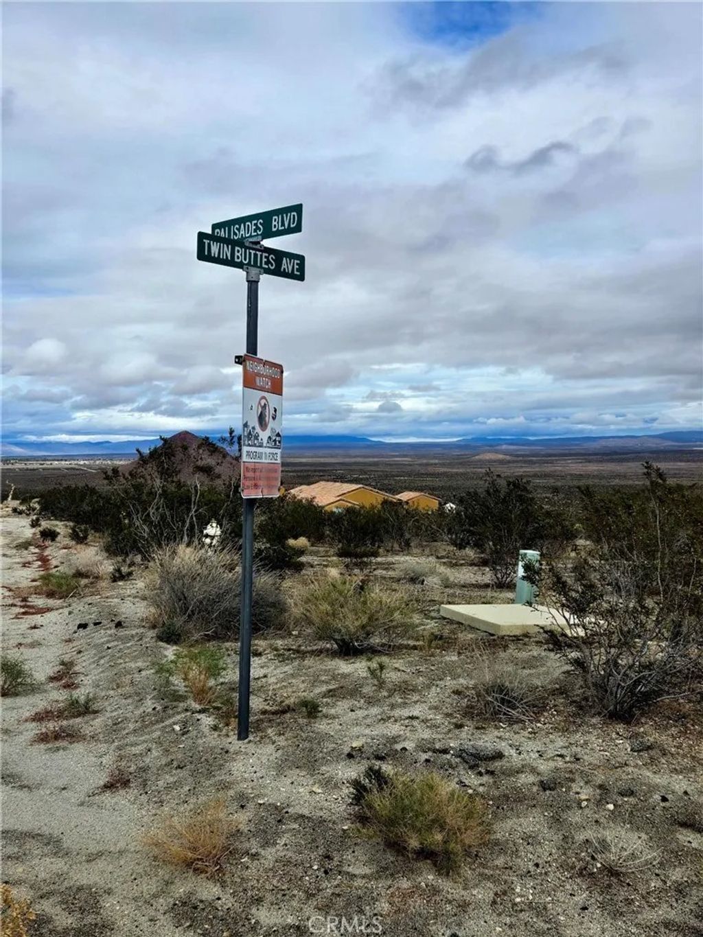 Photo of 1 Twinn Buttes Avenue, California City, CA 93505 (MLS # SW25272055)