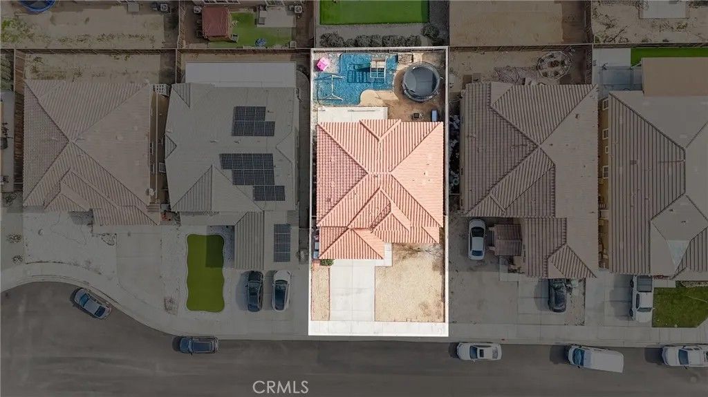 Photo of 9037 Calico Court, Oak Hills, CA 92344 (MLS # IG26021238)