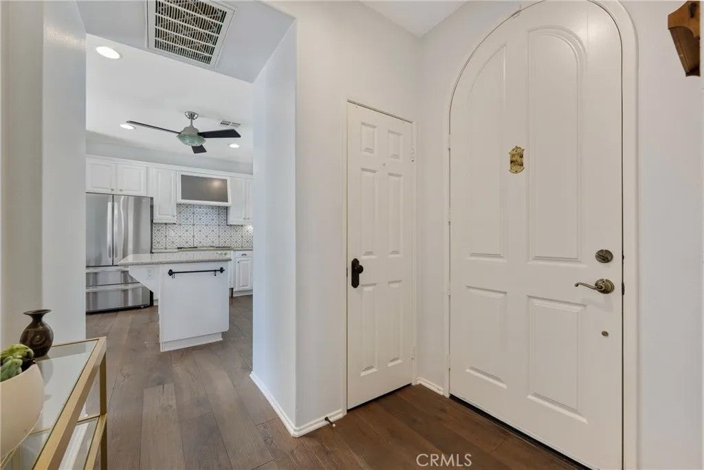 2866 Echo Springs