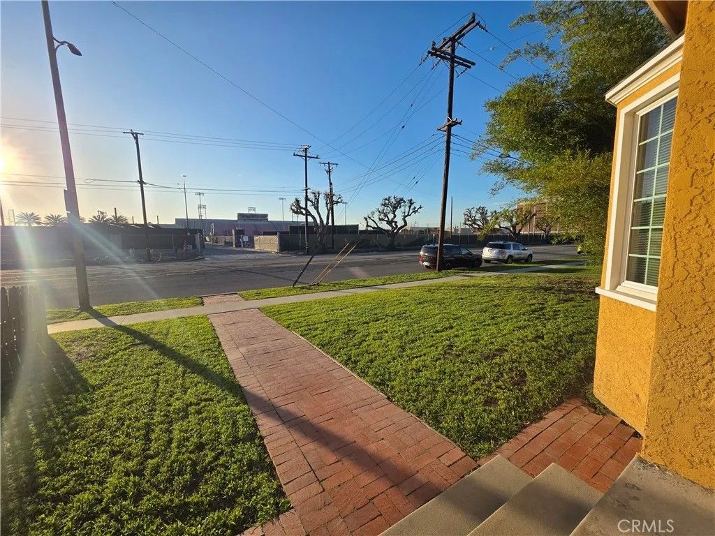 Photo of 3824 Clark Avenue, Long Beach, CA 90808 (MLS # DW26040758)