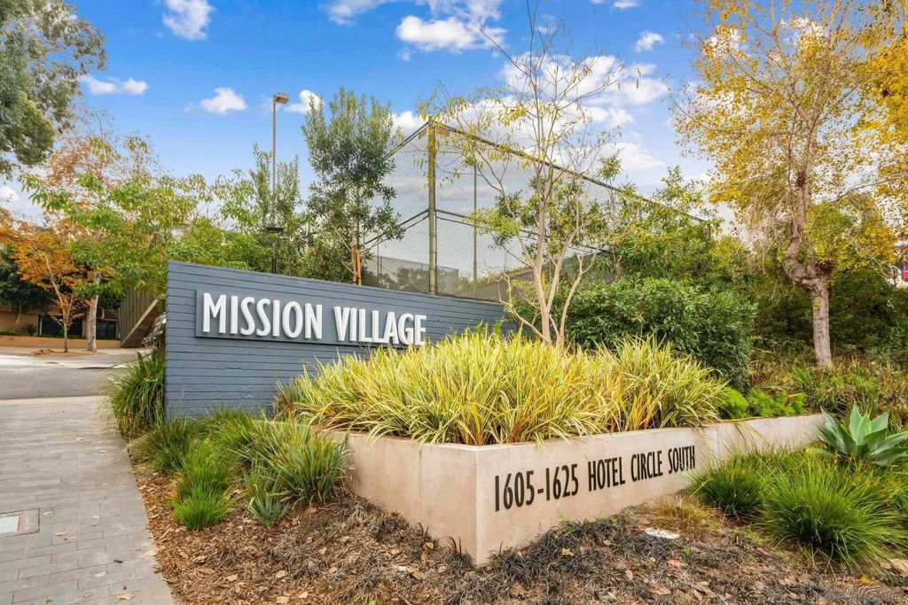 Photo of 1615 Hotel Circle S #D306, San Diego, CA 92108 (MLS # 260011469)
