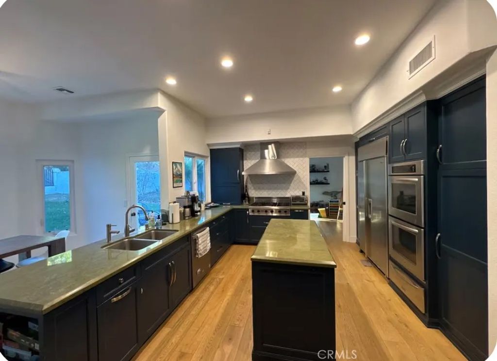 Photo of 22259 Dumetz, Woodland Hills, CA 91364 (MLS # SR26010936)