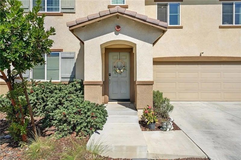10349 Mockingbird Court