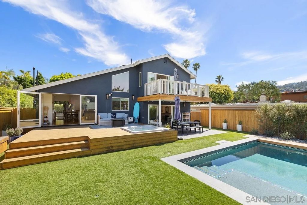 Photo of 8238 Paseo Del Ocaso, La Jolla, CA 92037 (MLS # 260007207)