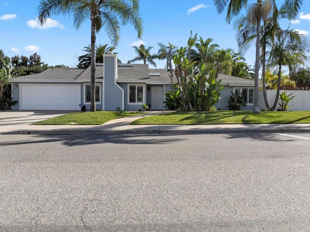 1125 Lake Ridge Drive