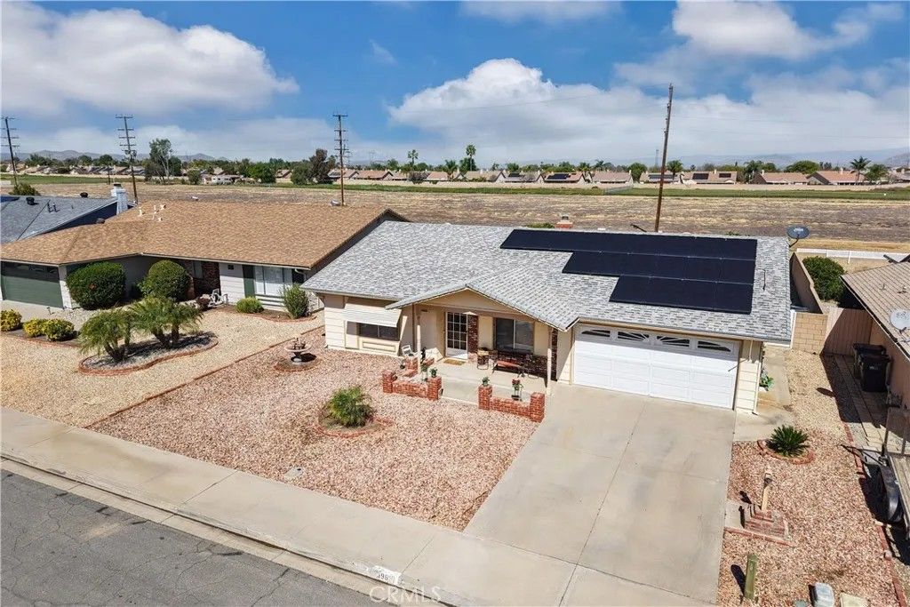 Photo of 26398 Spaniel Lane, Menifee, CA 92586 (MLS # SW26043781)