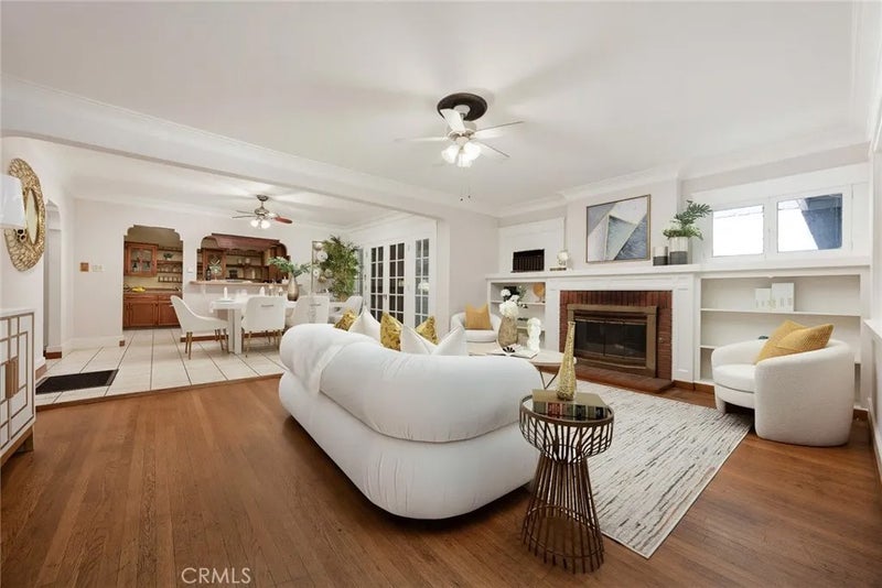 129 La Paloma Avenue