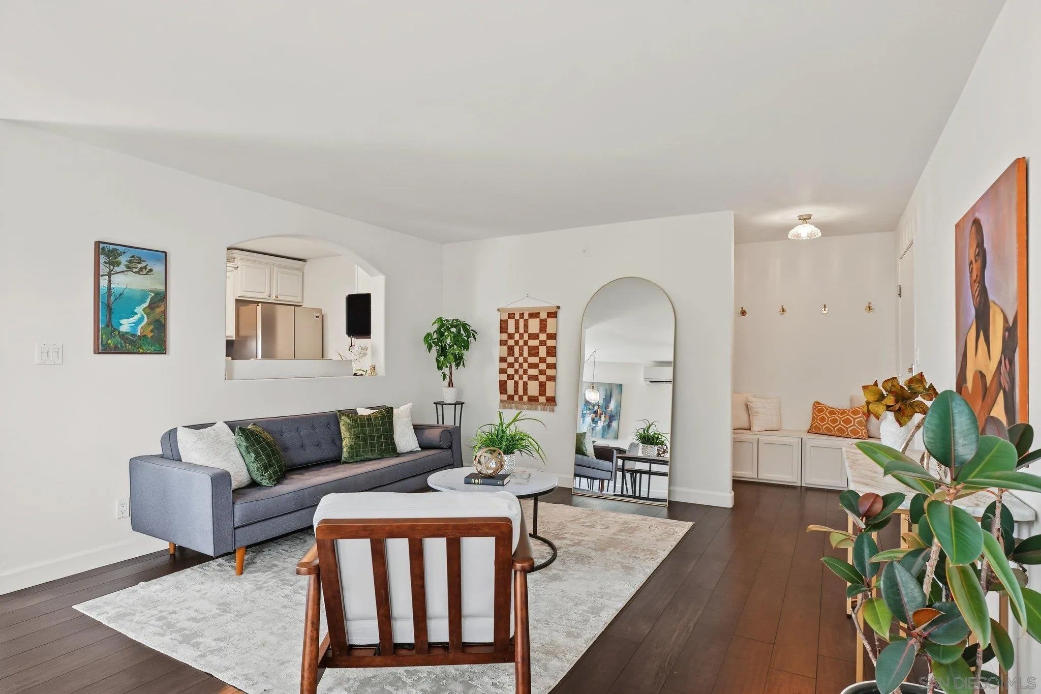 4111 Illinois 202