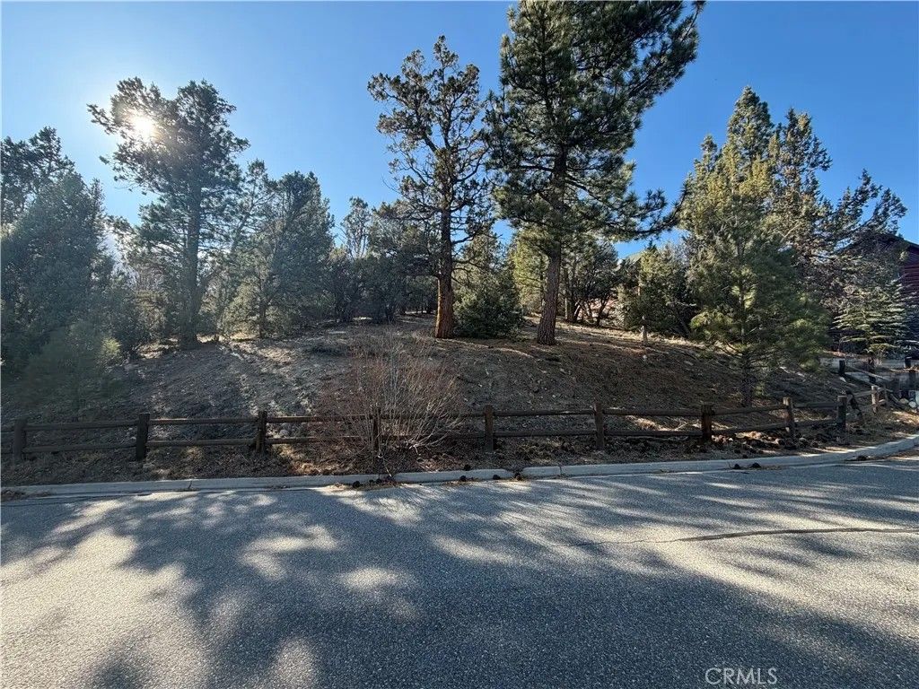 Photo of 248 Echo Hill, Big Bear Lake, CA 92315 (MLS # OC26031582)