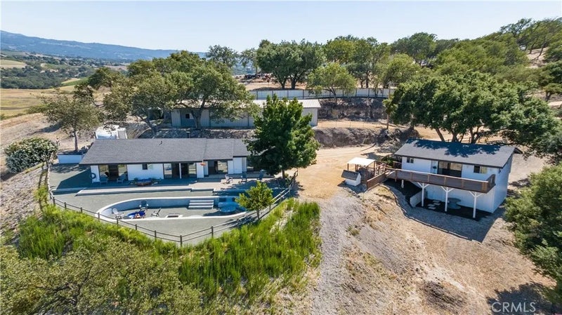 840 Madrone
