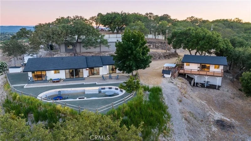 840 Madrone