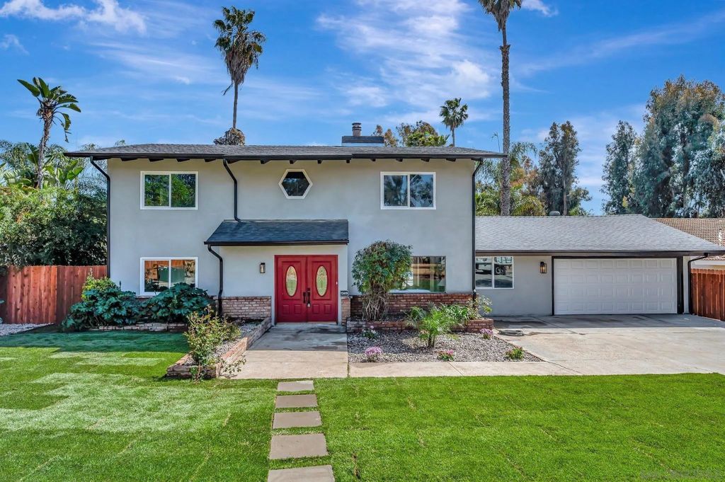 Photo of 1349 Bonair Rd, Vista, CA 92084 (MLS # 260005073)