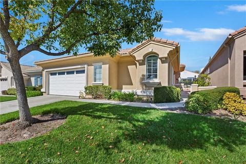Photo of 39965 Via Oporta, Murrieta, CA 92562 (MLS # CV26048184)