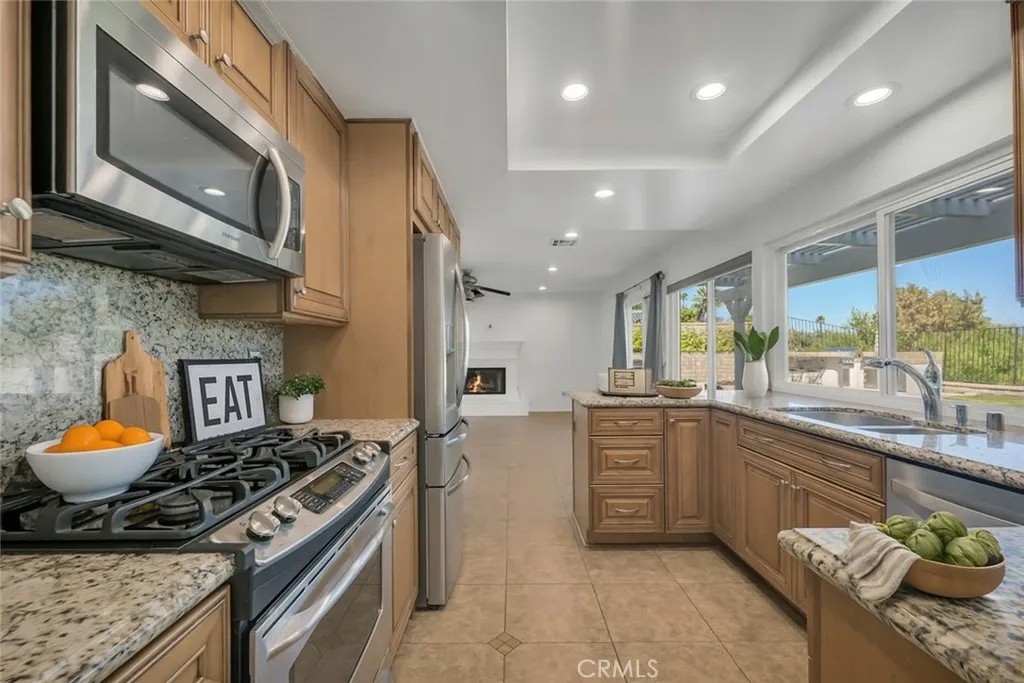 25378 Cariz Drive