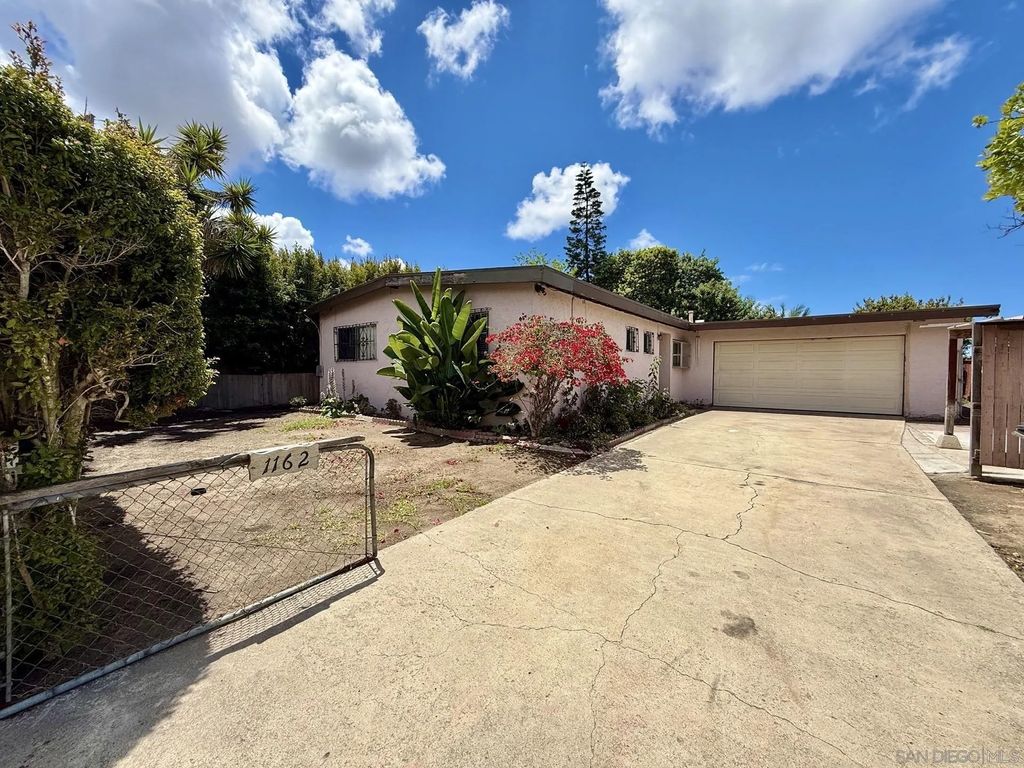 Photo of 1162 Ocelot Ave, Chula Vista, CA 91911 (MLS # 260011043)