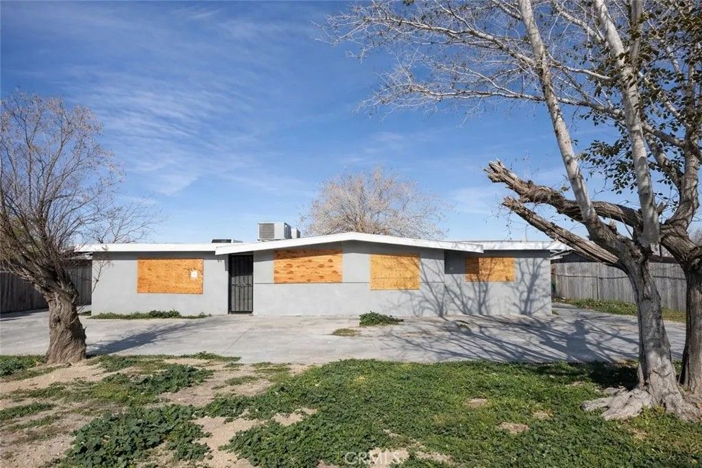 Photo of 12028 Chamberlaine Way, Adelanto, CA 92301 (MLS # BB26013892)