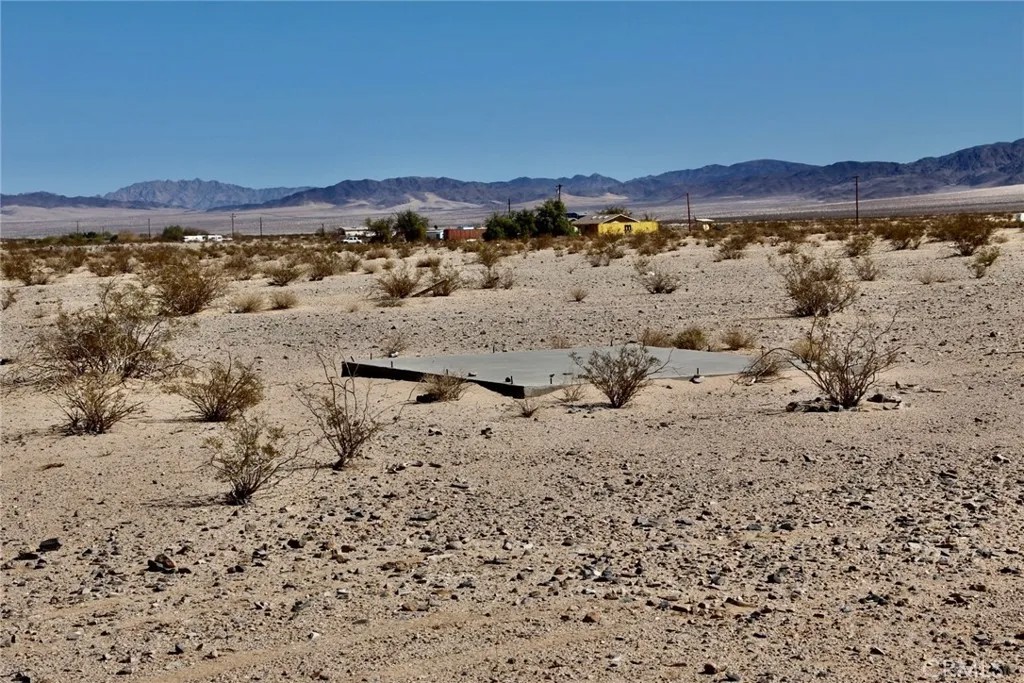 6281811 Amboy