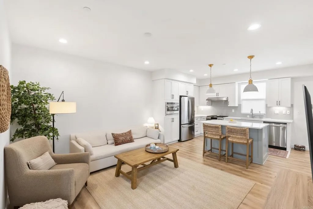 13480 Lopelia Meadows Place 111