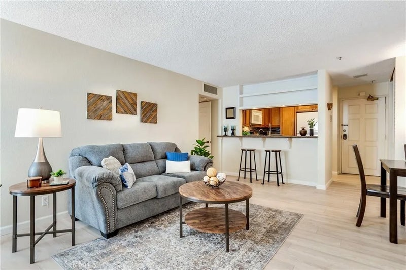 5705 Friars Road 22
