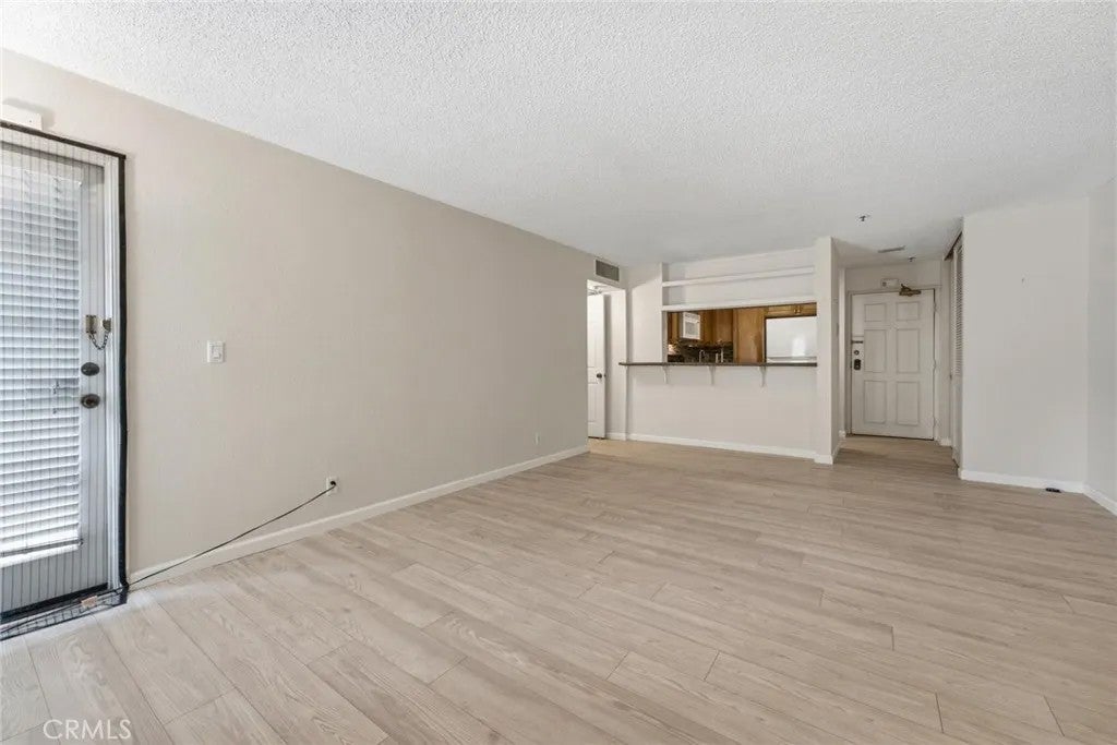 5705 Friars 22