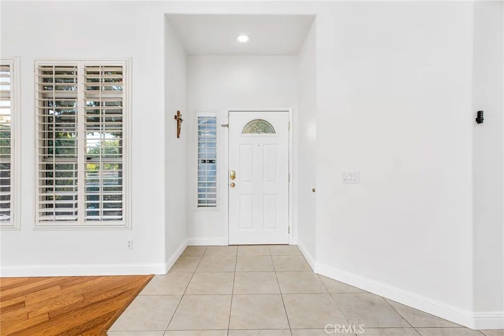24112 Adams