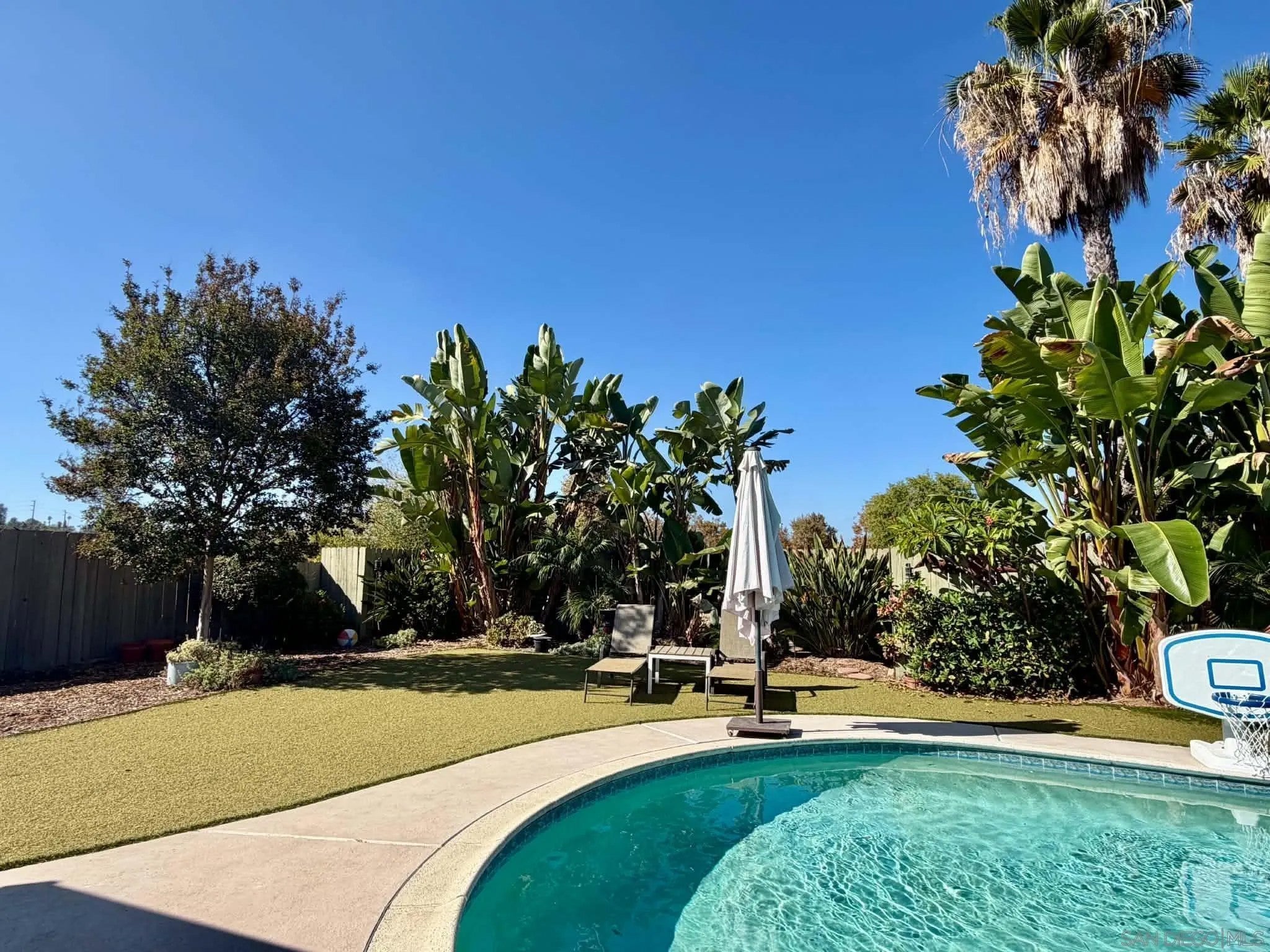 931 SUMMERFIELD PL.