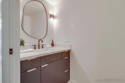 Tiny photo for 425 W Beech St #1706, San Diego, CA 92101 (MLS # 250039413)
