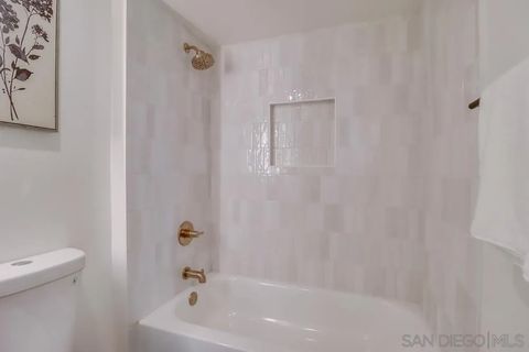 Tiny photo for 425 W Beech St #1706, San Diego, CA 92101 (MLS # 250039413)