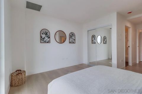 Tiny photo for 425 W Beech St #1706, San Diego, CA 92101 (MLS # 250039413)