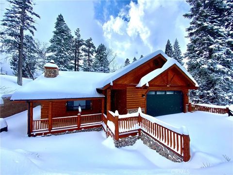 842 Silver Tip Big Bear Lake CA 92315