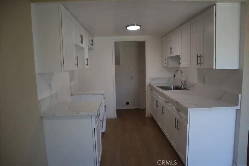 9047 Langdon 4