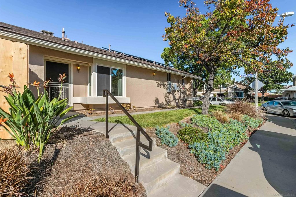 Photo of 7281 Oakham Way, San Diego, CA 92139 (MLS # 2600094)