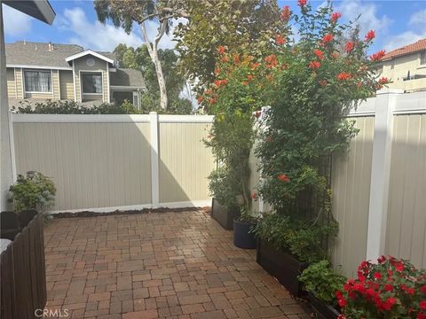 Tiny photo for 23355 Via Linda #3, Mission Viejo, CA 92691 (MLS # OC25245289)