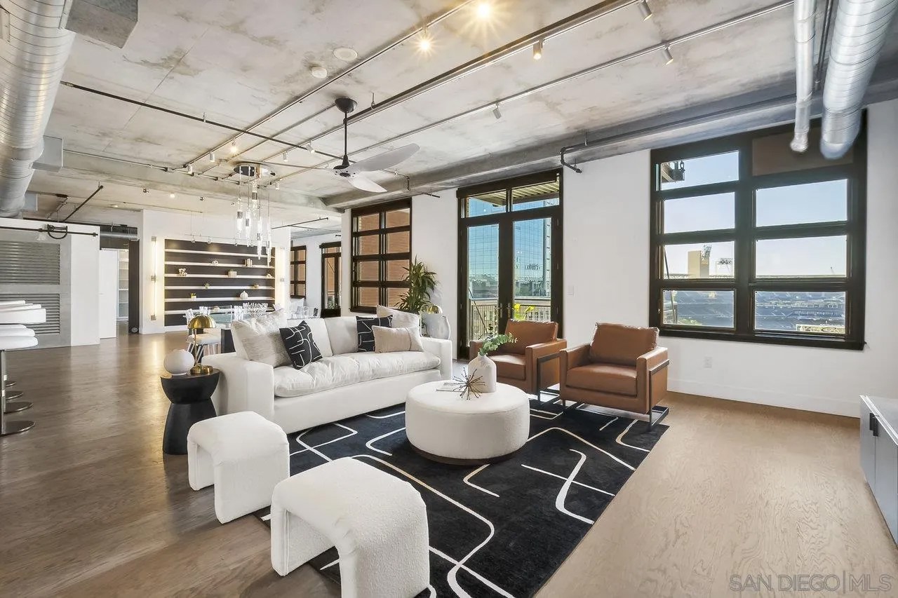 877 Island Ave 806