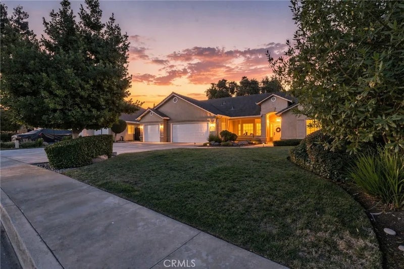 5535 W Vine Court