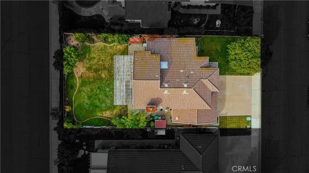 Photo of 25497 Blackwood Road, Murrieta, CA 92563 (MLS # IV25278867)