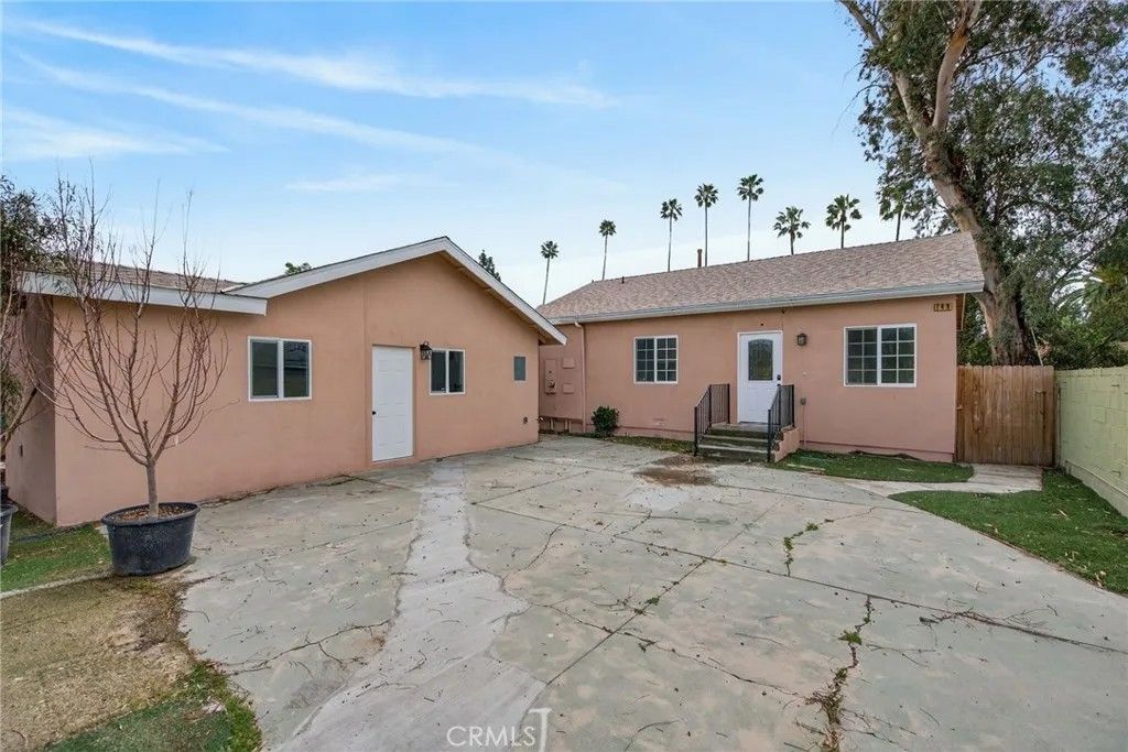 Photo of 149 E 4th St, San Bernardino, CA 92410 (MLS # PW25272348)