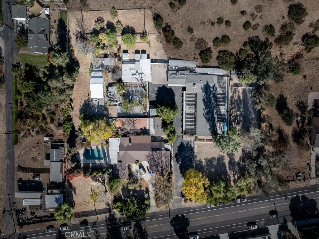 9501 La Tuna Canyon