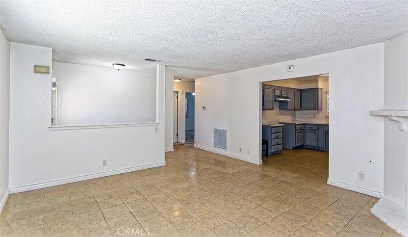 16188 Live Oak