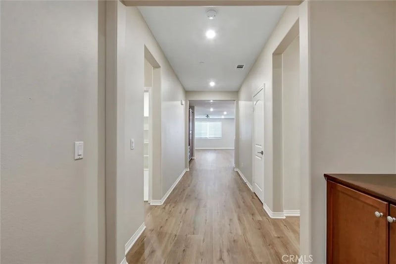 3978 Scarlet Oak Court