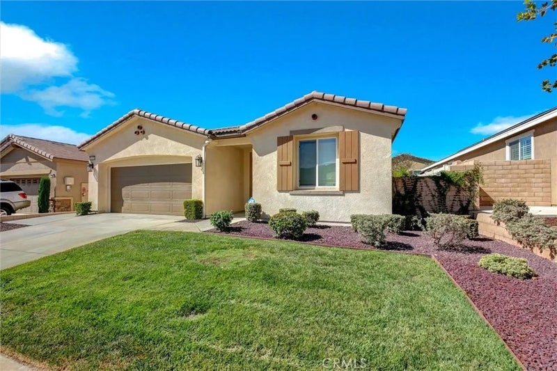3978 Scarlet Oak Court