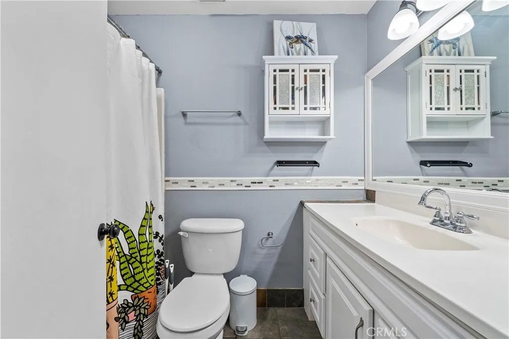 14435 Plummer 23