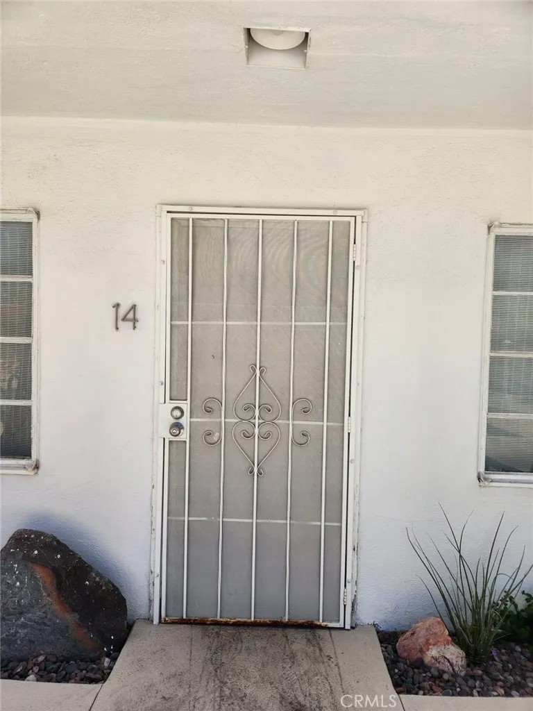 314 E Stevens Road 14
